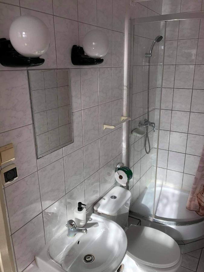 Auberge de jeunesse U Szermierzy à Wrocław Extérieur photo