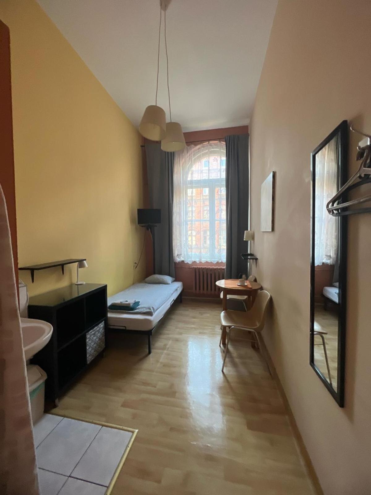 Auberge de jeunesse U Szermierzy à Wrocław Extérieur photo